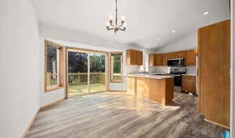 1000 E Maywood St, Brandon, SD 57005