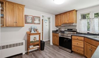 308 Crescent Blvd, Bennington, VT 05201