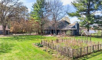 1711 W Church Rd, Alden, WI 54026