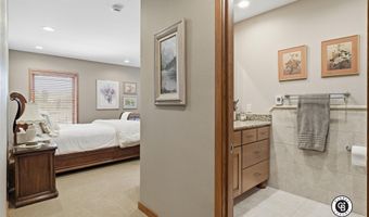 5621 S Poplar St, Casper, WY 82601