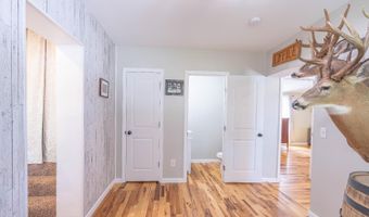 405 Ridge Ave, Aurora, IN 47001