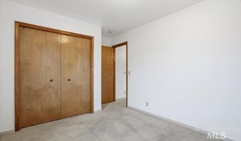 2488 E E Tiger Lily Dr, Boise, ID 83716