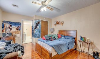 316 S 6th St, Chickasha, OK 73018