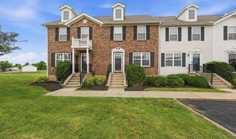 1075 Shady Lake Dr, Columbus, OH 43228