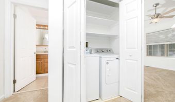 2 VILLAGE Ct, Audubon, NJ 08106