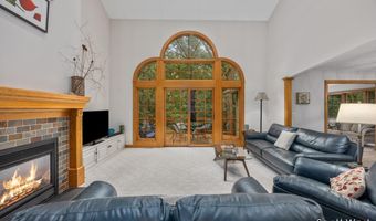 1955 Augusta Valley Ln SE, Ada, MI 49301