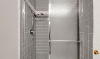 1340 S Beverly Gln 211, Los Angeles, CA 90024