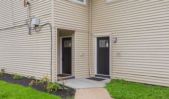 7352 Hough, Cleveland, OH 44103
