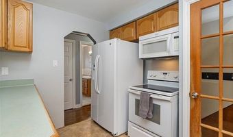 8928 Becker Ave, Allen Park, MI 48101