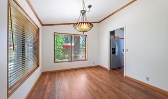 19383 Seminole Cir, Bend, OR 97702