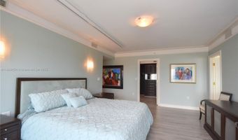 20201 E Country Club Dr 901, Aventura, FL 33180