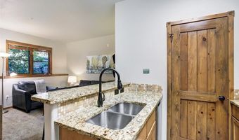 43 SNOWFLAKE Dr D7, Breckenridge, CO 80424