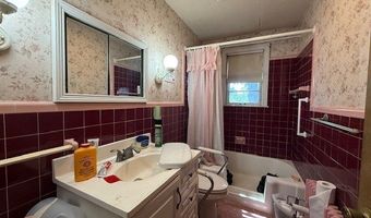 681 Westfield Ave, Bridgeport, CT 06606