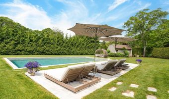 228 Town Ln, Amagansett, NY 11930