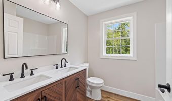 17 Coopers Trl, Arundel, ME 04046