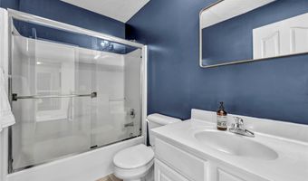 10342 Townley Ct, Aurora, OH 44202