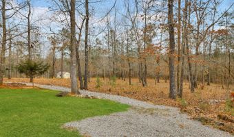 1071 Outrigger Dr, Lincolnton, GA 30817