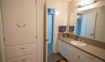 69 Lakeshore Dr, Adair, OK 74330