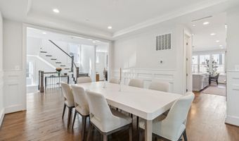 10010 FLEMING Ave, Bethesda, MD 20814