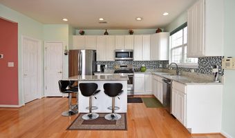 43696 PHELPS Ter, Ashburn, VA 20147
