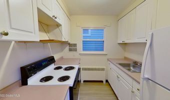 31 Parkwood St Apt 3, Albany, NY 12208