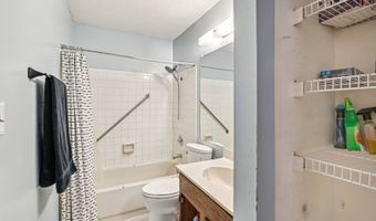 1420 Greenridge Ave, Algonquin, IL 60102