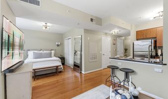 1021 N GARFIELD St 323, Arlington, VA 22201