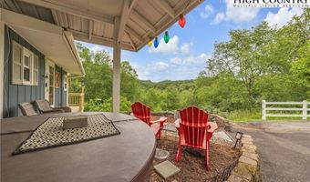 242 Ladd Parsons Rd, Crumpler, NC 28617