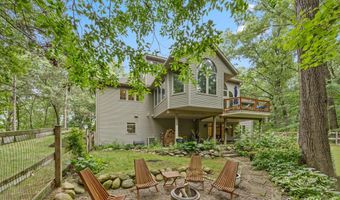 1955 Augusta Valley Ln SE, Ada, MI 49301