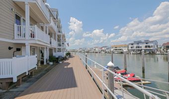 4 Chelsea Ct, Atlantic City, NJ 08401