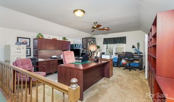 9924 Hanover Hollow Dr, Charlotte, NC 28210