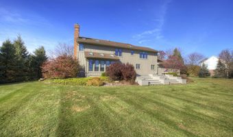3682 Tanglewood Ct, Ann Arbor, MI 48105