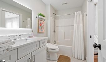 324 Old Harvard Rd, Boxborough, MA 01719