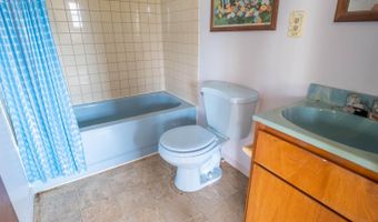 1079 Ff Hwy, Alton, MO 65606