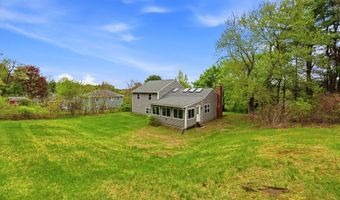 1185 Bay Rd, Amherst, MA 01002