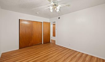 712 ESTANCIA Dr NW, Albuquerque, NM 87105