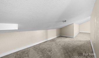 5 Parker Rd, Asheville, NC 28803
