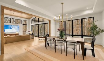 6916 CARMICHAEL Ave, Bethesda, MD 20817