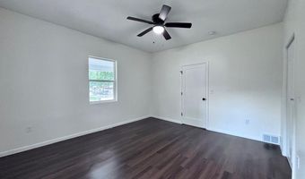 1120 16th St, Aurora, NE 68818