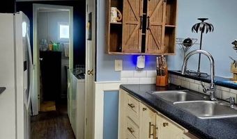 710 Royal Forest Dr, Auburndale, FL 33823