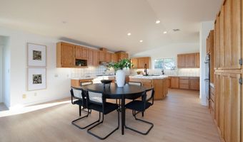 22321 McArdle Rd, Bend, OR 97702