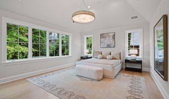 2920 CHESAPEAKE St NW, Washington, DC 20008
