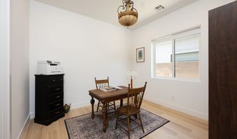 413 Vista Sunset Ave, Las Vegas, NV 89138
