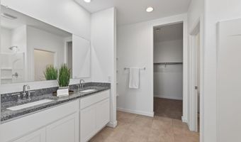 2421 W SABLE Ave, Apache Junction, AZ 85120
