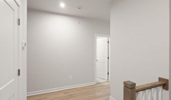 43812 MIDDLEWAY Ter, Ashburn, VA 20147