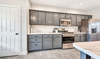 701 SW Maidstone Ave, Bentonville, AR 72712