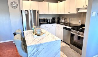 5250 VALLEY FORGE Dr #407, Alexandria, VA 22304