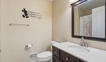 23 Lucia Ct, Aberdeen, NJ 07747