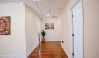 7313 BYRNELEY Ln, Annandale, VA 22003