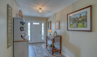 122 LULU Ln, Dover, DE 19901